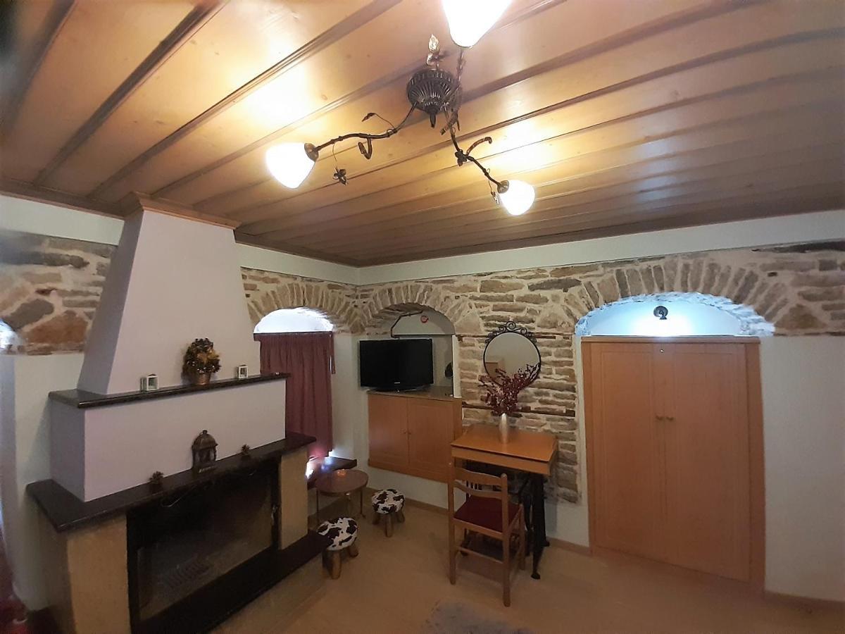Archontiko Evridikis Hotel Vitsa Buitenkant foto