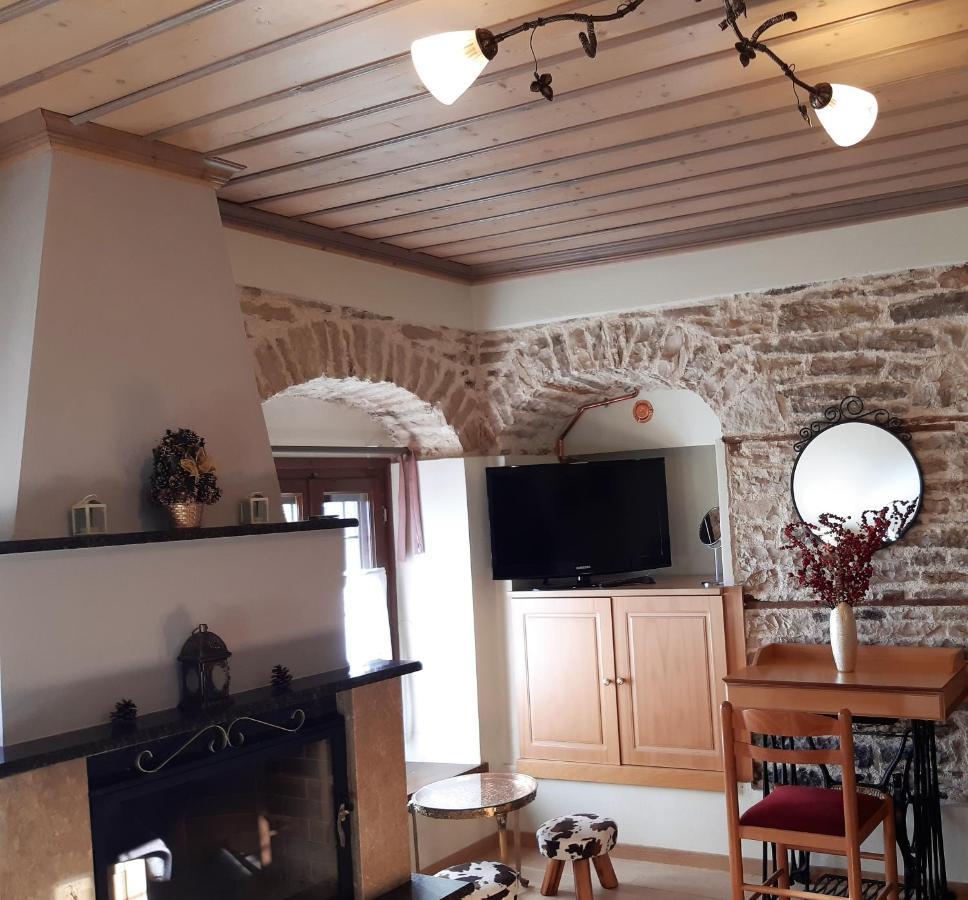 Archontiko Evridikis Hotel Vitsa Buitenkant foto
