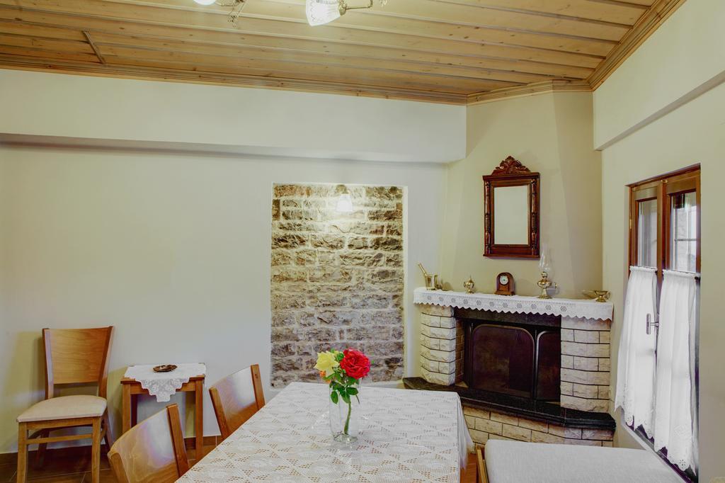 Archontiko Evridikis Hotel Vitsa Buitenkant foto